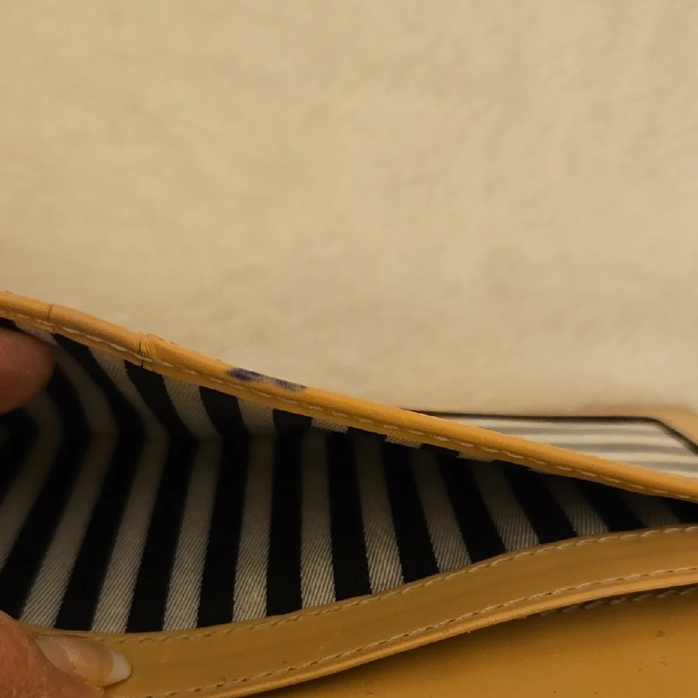 Kate Spade Black Wallet - Picture 11 of 15